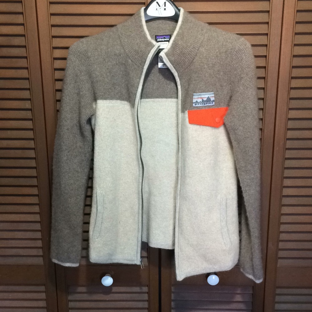 Patagonia women’s undyed cashmere sweater.